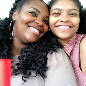 Meet your Posher, Alacia